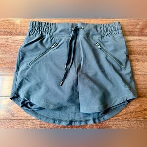 Champion | Athletic Skort With Zipper Pockets Wide Waistband Size S Dark Gray